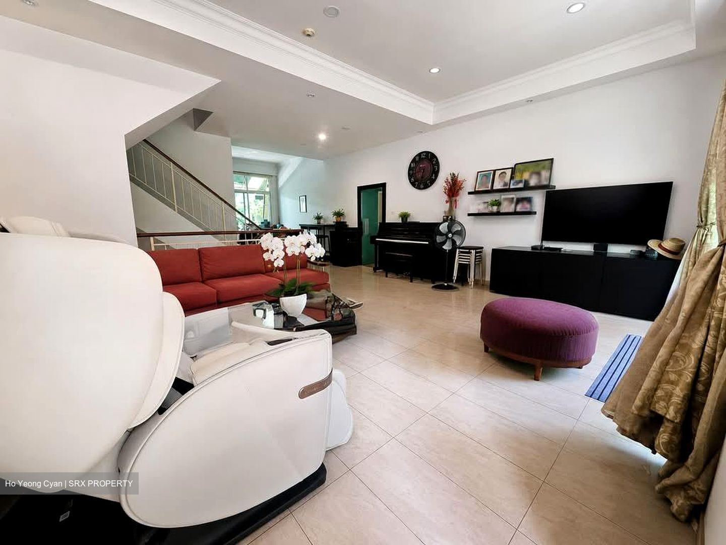 Changi South Avenue 1 (D16), Terrace #563508431